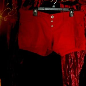 Who wears short shorts! Cute short women's size 17 Unionbay shorts!